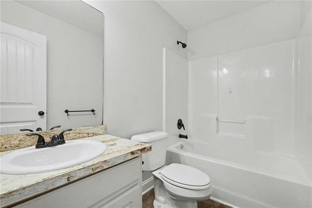 914 Patricia Court, Hoschton, GA 30548