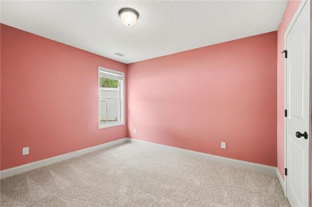 914 Patricia Court, Hoschton, GA 30548