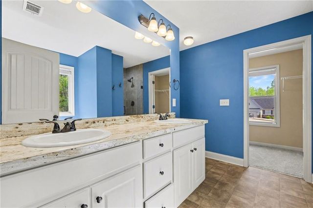 914 Patricia Court, Hoschton, GA 30548