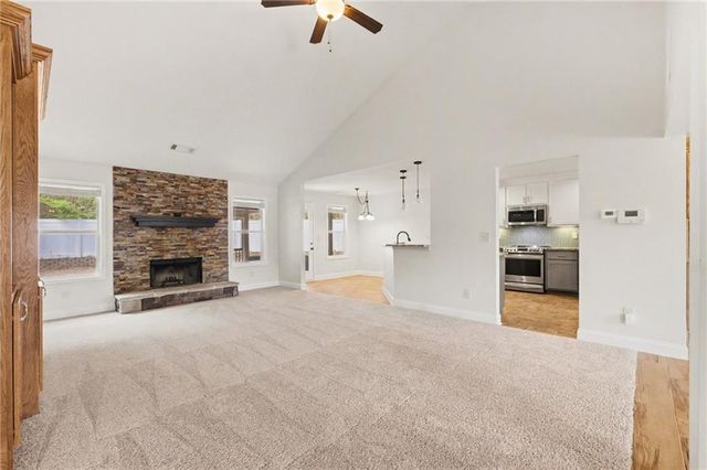 914 Patricia Court, Hoschton, GA 30548