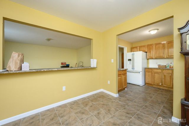 197 W 26th Street W, Bayonne, NJ 07002
