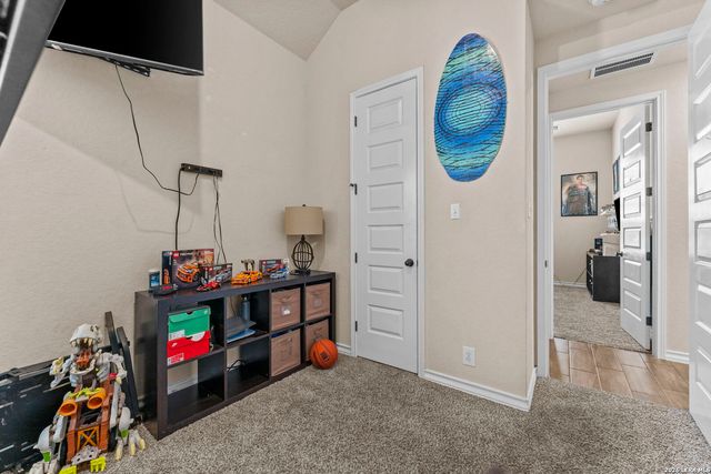 12211 Cowgirl, San Antonio, TX 78254