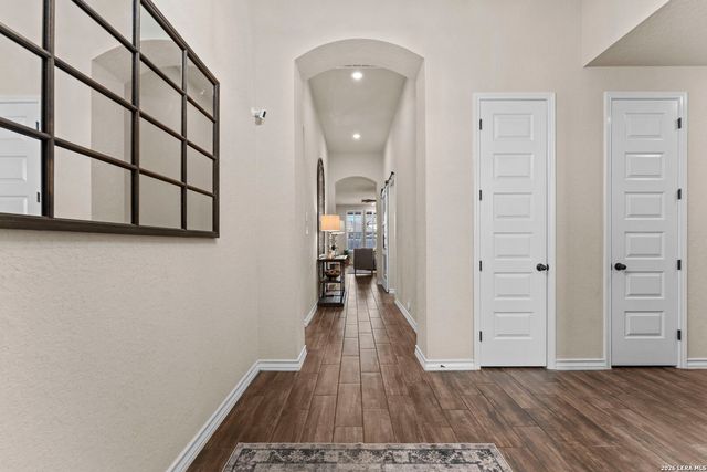 12211 Cowgirl, San Antonio, TX 78254