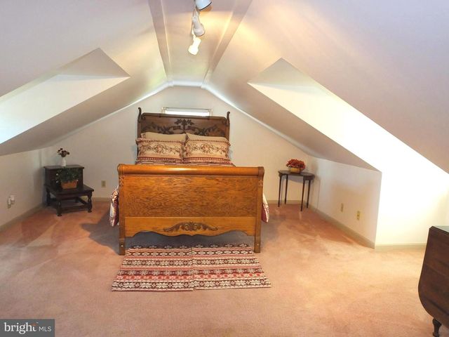 2517 OLD HOUSE POINT RD, Fishing Creek, MD 21634