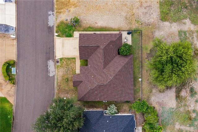 1818 Meadow View Drive, Mission, TX 78572