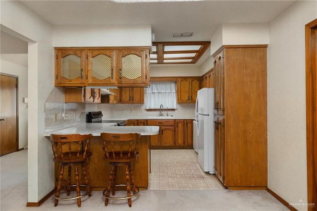 1818 Meadow View Drive, Mission, TX 78572