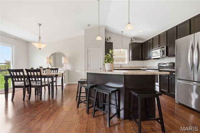 146 Boardwalk Gardens Drive, O'fallon, MO 63368