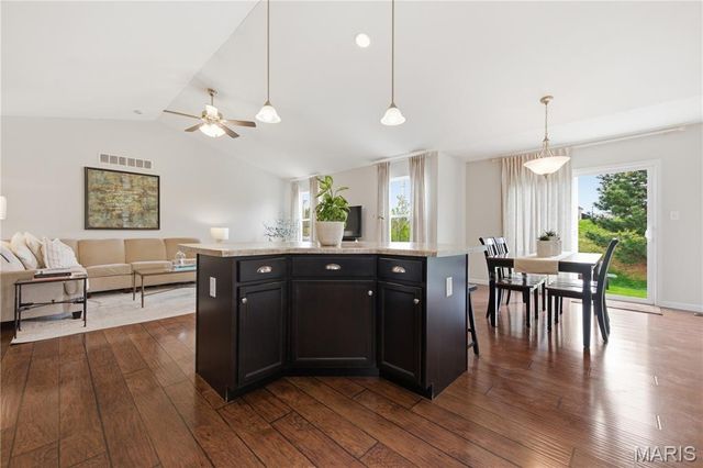 146 Boardwalk Gardens Drive, O'fallon, MO 63368