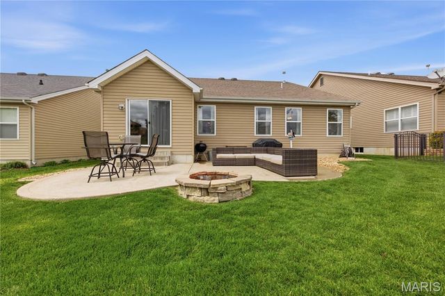 146 Boardwalk Gardens Drive, O'fallon, MO 63368