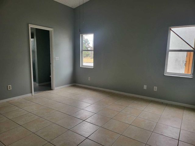 349 SE Fallon Drive, Port St. Lucie, Port St Lucie, FL 34983