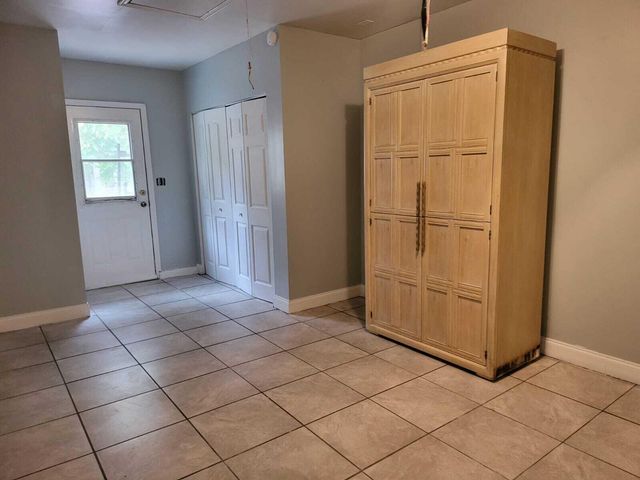 349 SE Fallon Drive, Port St. Lucie, Port St Lucie, FL 34983