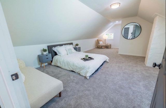 909 W 11th St N, Wichita, KS 67203