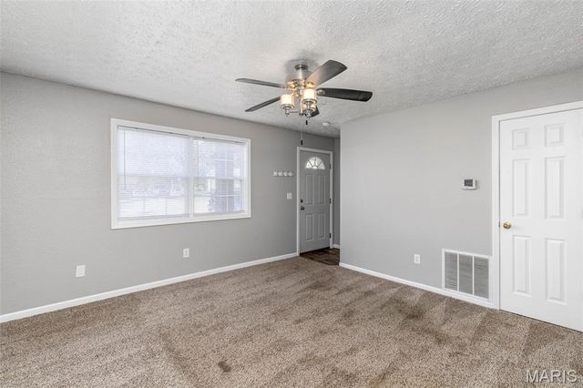 319 HAROLD Street, Crocker, MO 65452