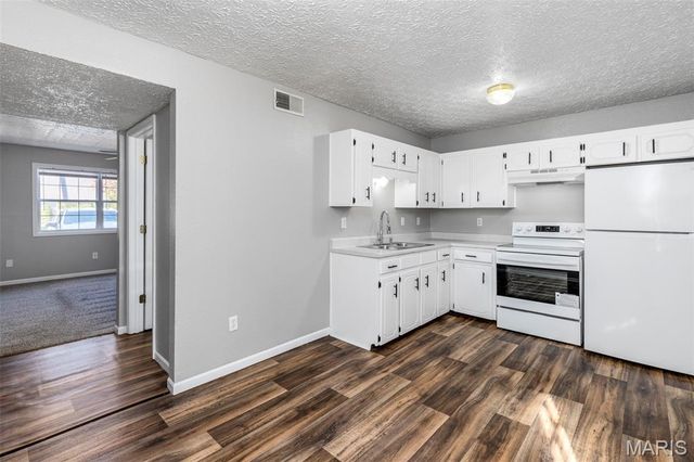 319 HAROLD Street, Crocker, MO 65452