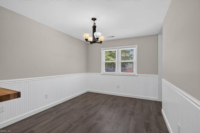 706 Balthrope RD, Newport News, VA 23608