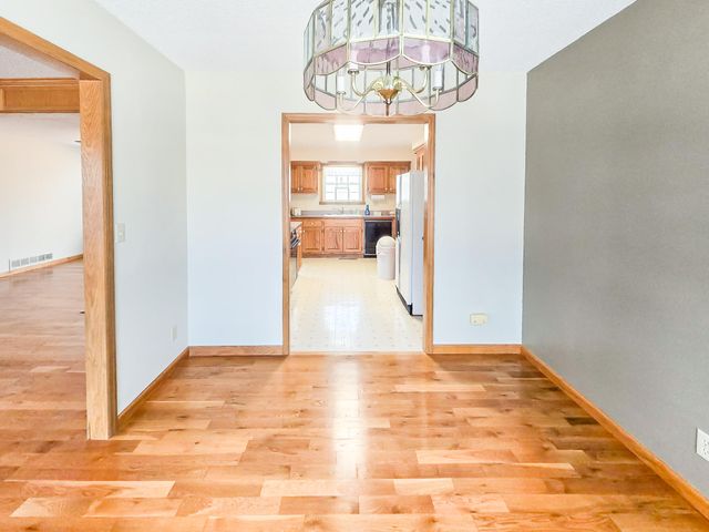 1513 Timber Drive, Cabool, MO 65689