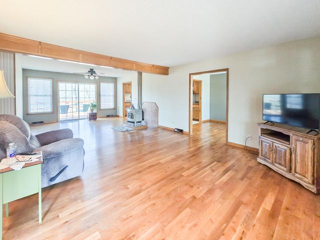 1513 Timber Drive, Cabool, MO 65689