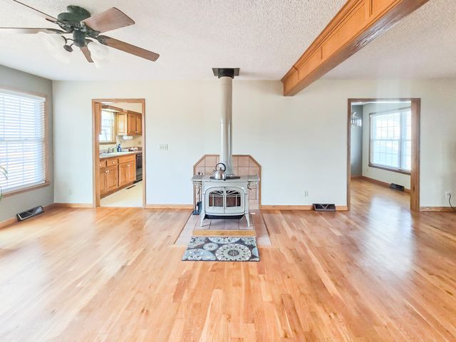 1513 Timber Drive, Cabool, MO 65689