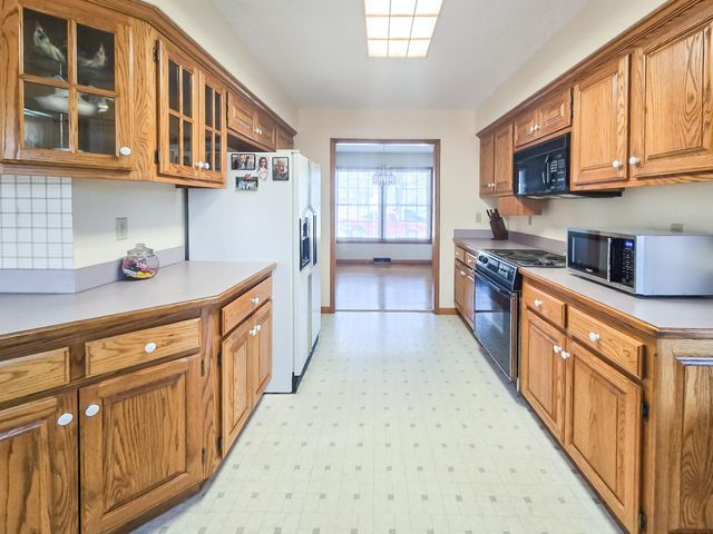 1513 Timber Drive, Cabool, MO 65689