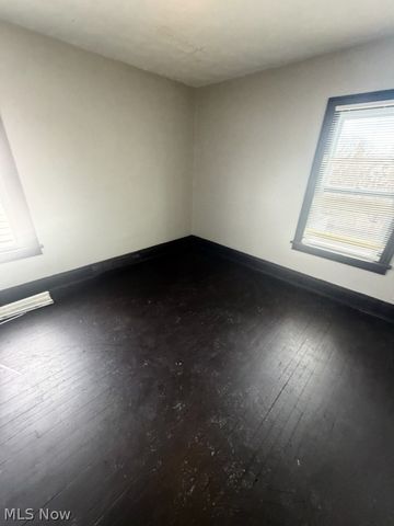 2179 W 106th Street, Cleveland, OH 44102