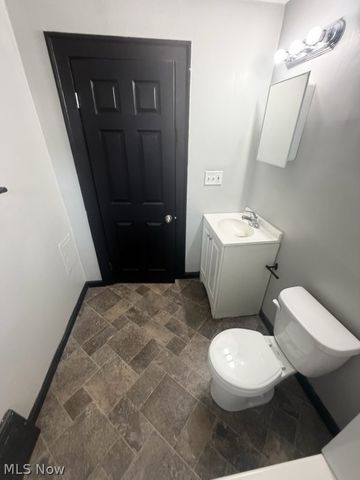 2179 W 106th Street, Cleveland, OH 44102