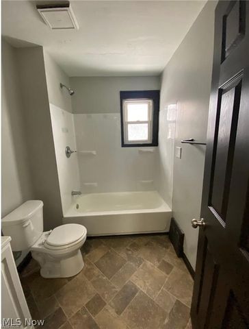 2179 W 106th Street, Cleveland, OH 44102