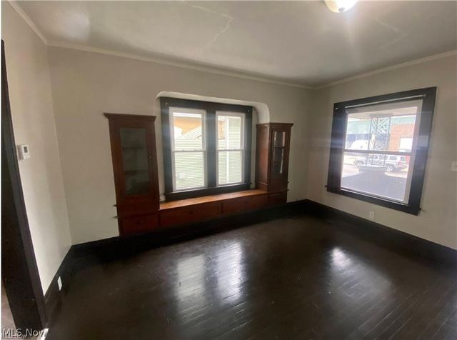 2179 W 106th Street, Cleveland, OH 44102