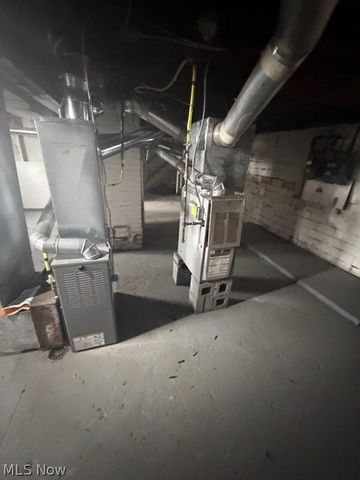 2179 W 106th Street, Cleveland, OH 44102