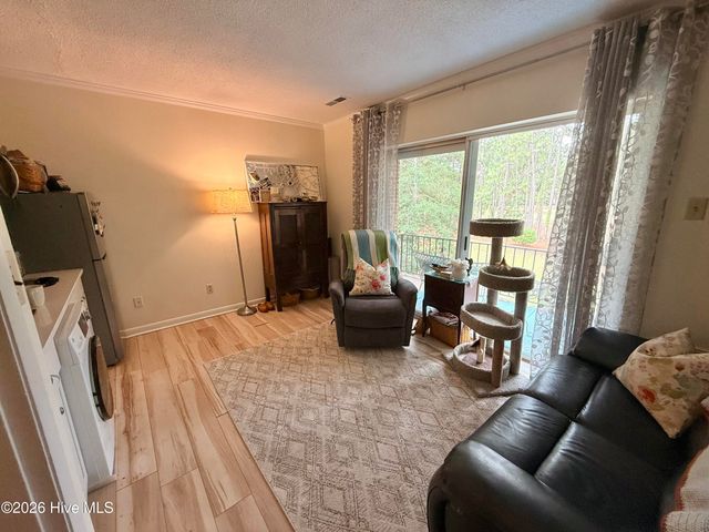 333 Driftwood Circle C, Southern Pines, NC 28387