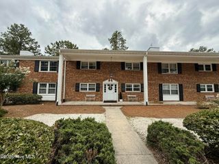 333 Driftwood Circle C, Southern Pines, NC 28387