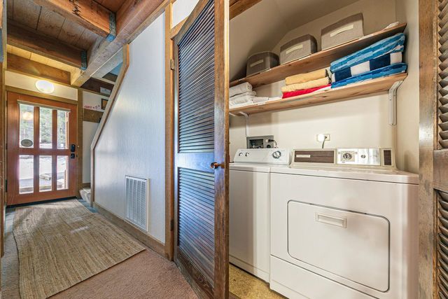 5030 Gold Bend, Truckee, CA 96161