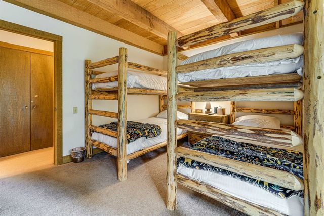 5030 Gold Bend, Truckee, CA 96161