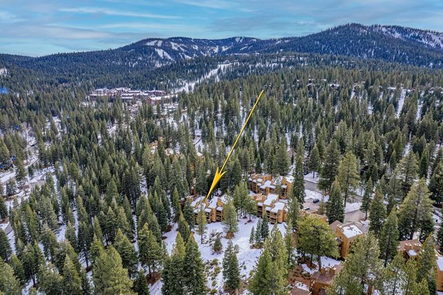5030 Gold Bend, Truckee, CA 96161
