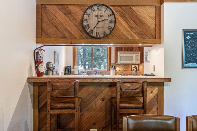 5030 Gold Bend, Truckee, CA 96161