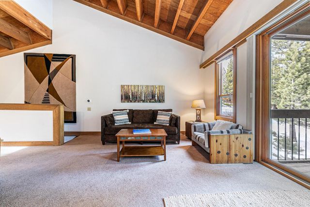 5030 Gold Bend, Truckee, CA 96161