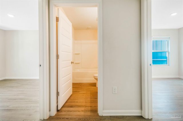 4119 Whitetail Ln, Pensacola, FL 32526