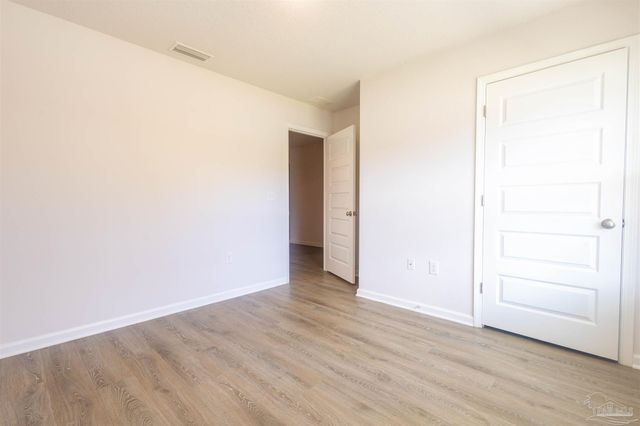 4119 Whitetail Ln, Pensacola, FL 32526