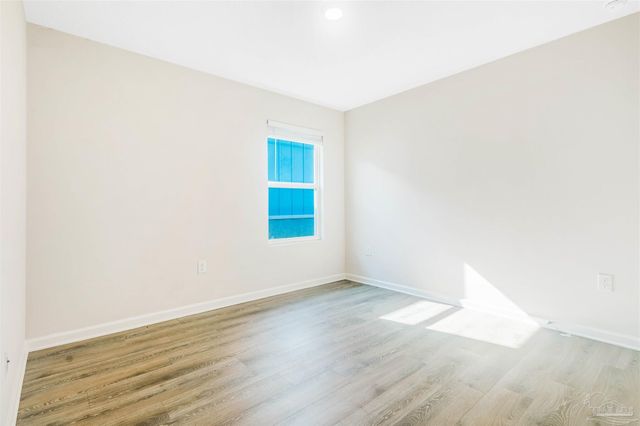 4119 Whitetail Ln, Pensacola, FL 32526