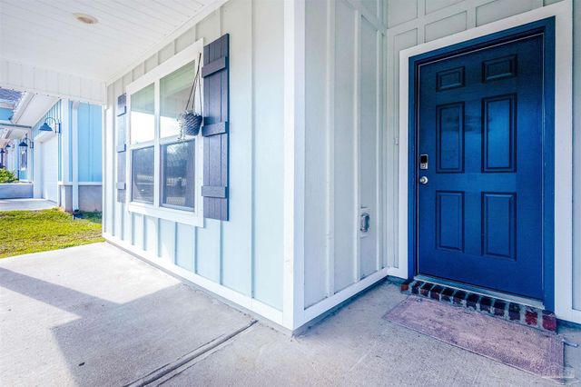 4119 Whitetail Ln, Pensacola, FL 32526