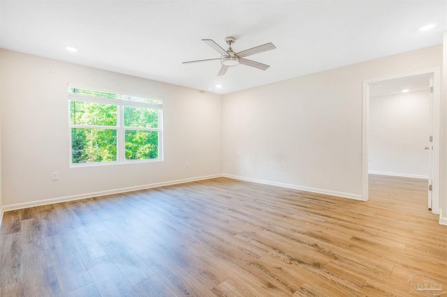 4119 Whitetail Ln, Pensacola, FL 32526