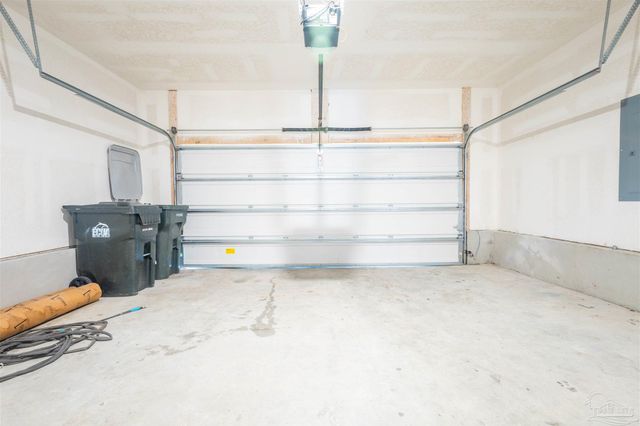 4119 Whitetail Ln, Pensacola, FL 32526