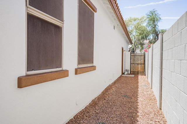 17564 W Verdin Road, Goodyear, AZ 85338