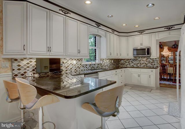 3325 MUIRFIELD DR, Chambersburg, PA 17202