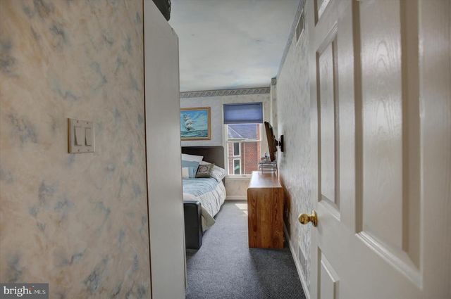 3325 MUIRFIELD DR, Chambersburg, PA 17202