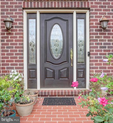 3325 MUIRFIELD DR, Chambersburg, PA 17202