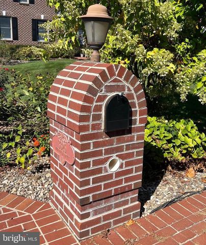 3325 MUIRFIELD DR, Chambersburg, PA 17202