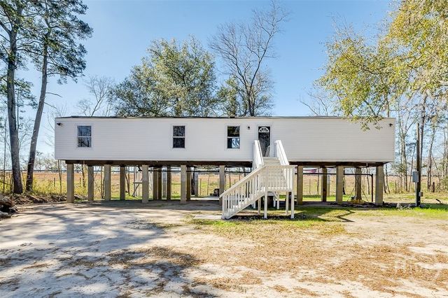 451 Schuman Drive, Bloomingdale, GA 31302