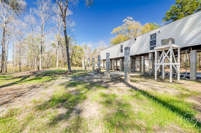 451 Schuman Drive, Bloomingdale, GA 31302