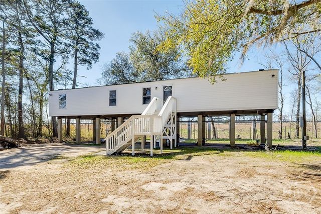 451 Schuman Drive, Bloomingdale, GA 31302