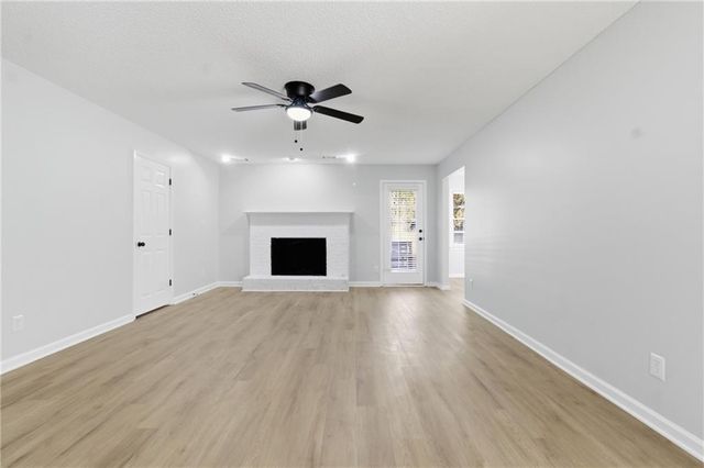 2110 Meadow View Court, Grayson, GA 30017